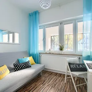 studio-in-heart-of-warsaw-ii.warsawhotelspoland.com/